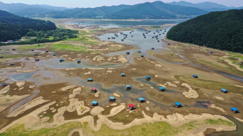이동저수지 전경