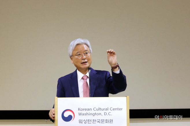 조윤제 주미대사