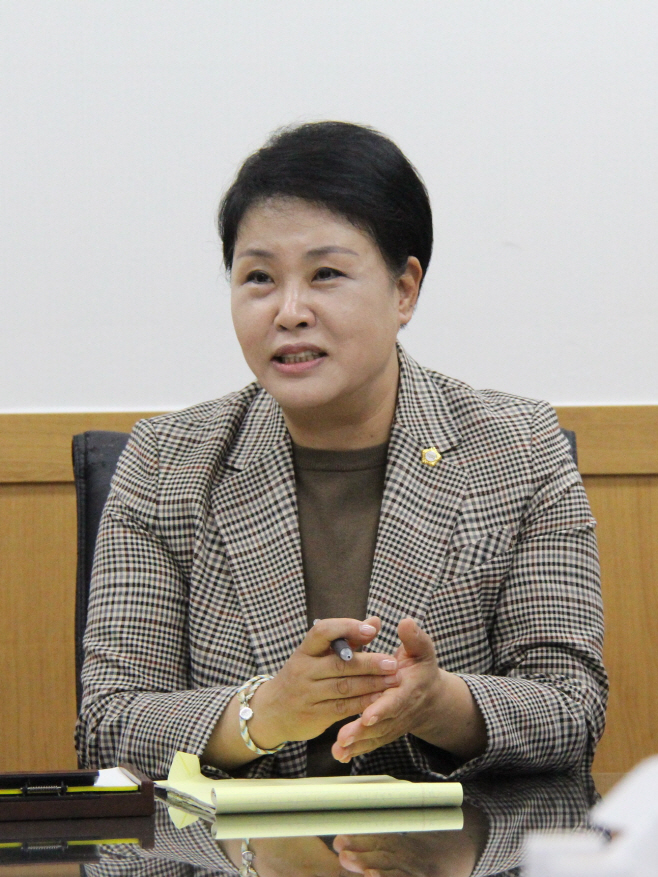 백선아의원
