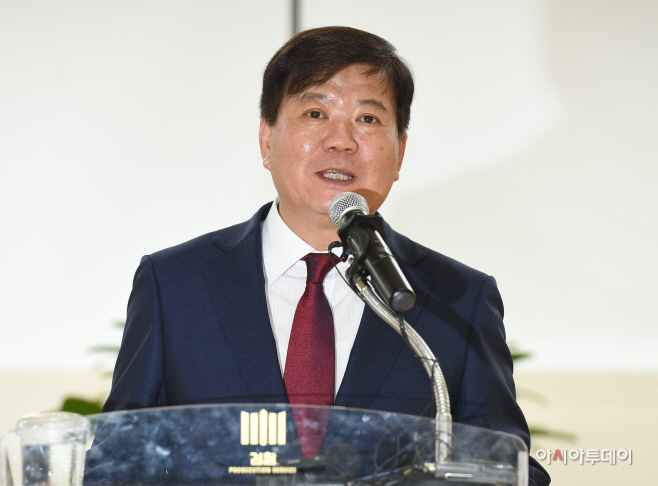 [포토]취임사하는 배성범 신임 중앙지검장