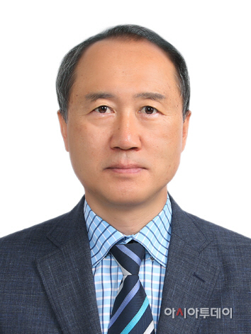 사진_김홍상 원장