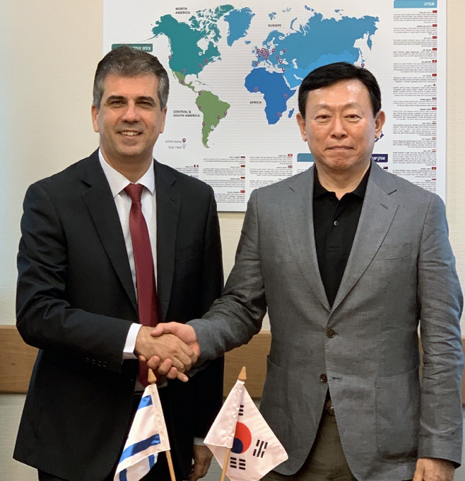 사진 1. 롯데 신동빈 회장 이스라엘 장관 면담