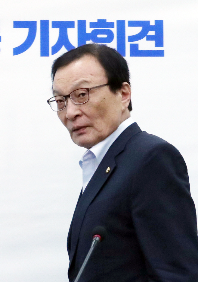 이해찬 '취임 1주년 공동 기자회견'