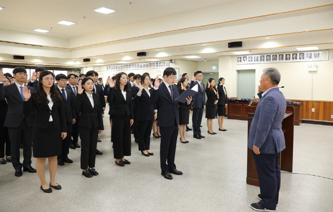 안성시, 신규 공직자 85명 임용장 수여
