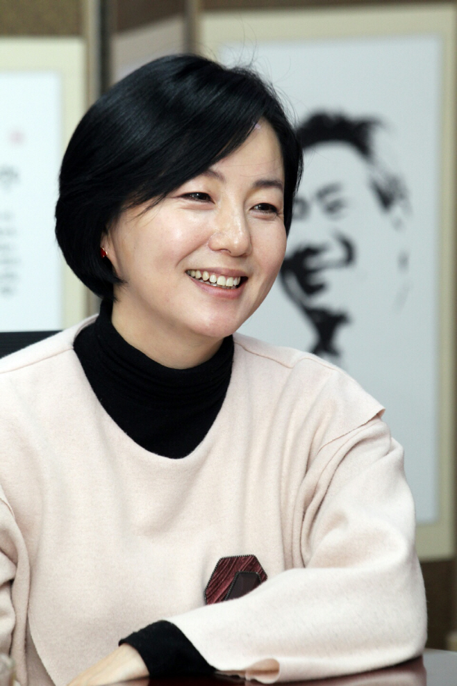 제윤경 국회의원