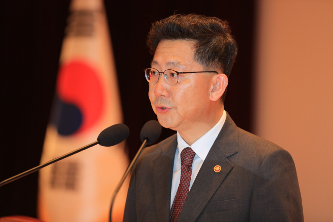 김현수 취임
