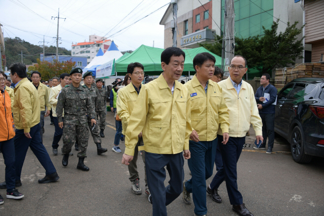 추가 사진자료(2019.10.07.)진영 행안부장관 강구시장 방문