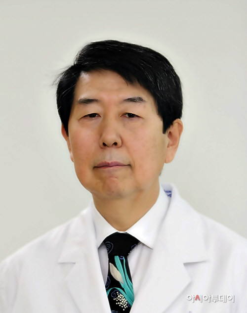 이중명 센터장