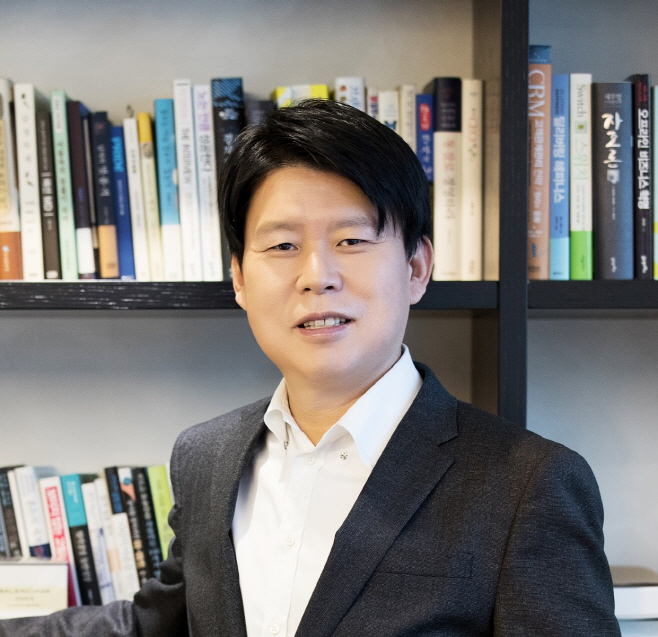 신세계디에프 손영식 대표이사