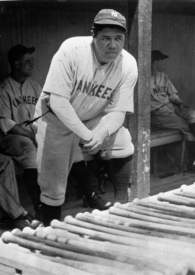Babe Ruths Bat Auction <YONHAP NO-1937> (AP)