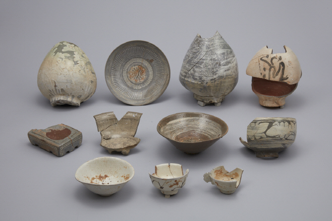 운대리 분청사기 발굴품