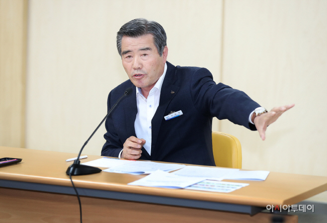 보령시,(주)대천리조트 지분출자 결정 기자회견 (2)