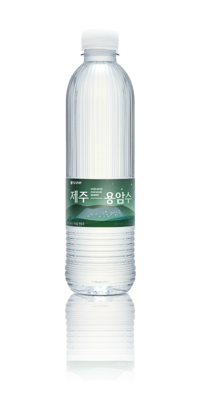 [오리온 사진자료] 오리온제주용암수 제품이미지