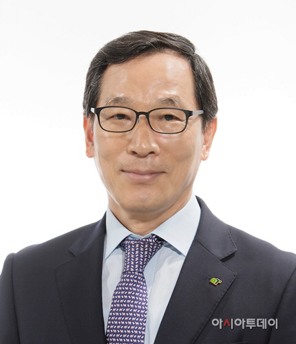 191031_aT인물동정(이병호사장)_참고사진2