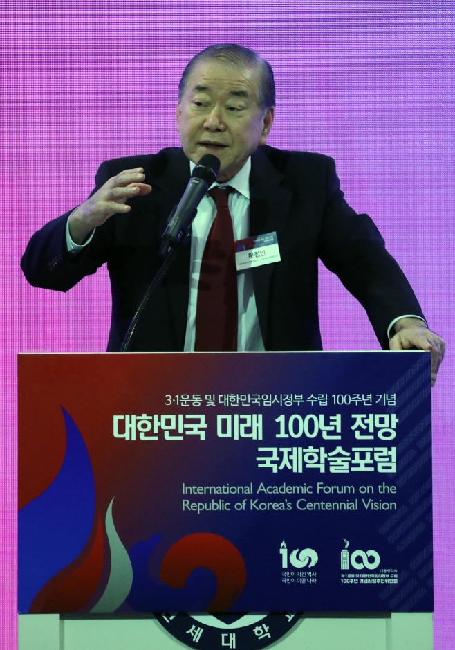 문정인 특보, '한국 미래 100년은...'<YONHAP NO-2616>