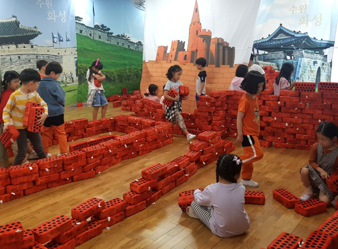 아산교육지원청-찾아가는 유아창의놀이한마당