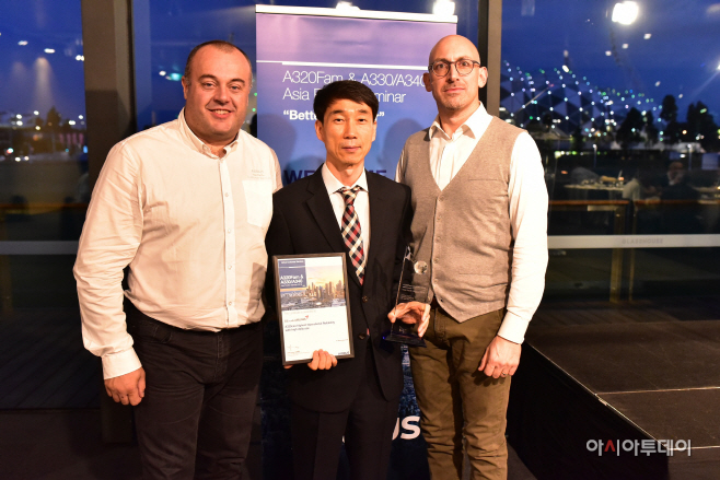 Asiana-award