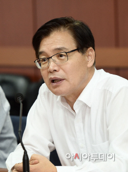 사진 02