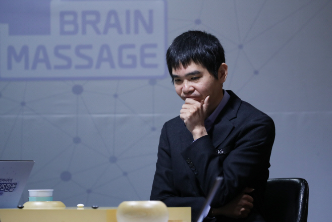 묘수를 찾아서<YONHAP NO-4926>