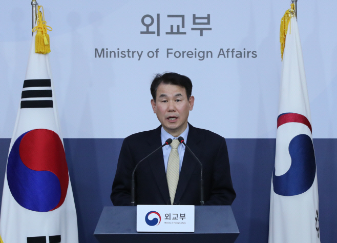 한미 방위비협상 결과 설명하는 정은보 대사