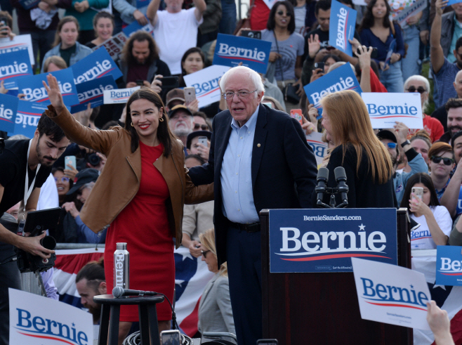 BERNIE SANDERS RALLY