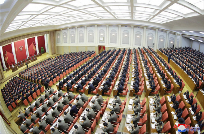북한, '최대 규모' 노동당 전원회의 이틀째 진행