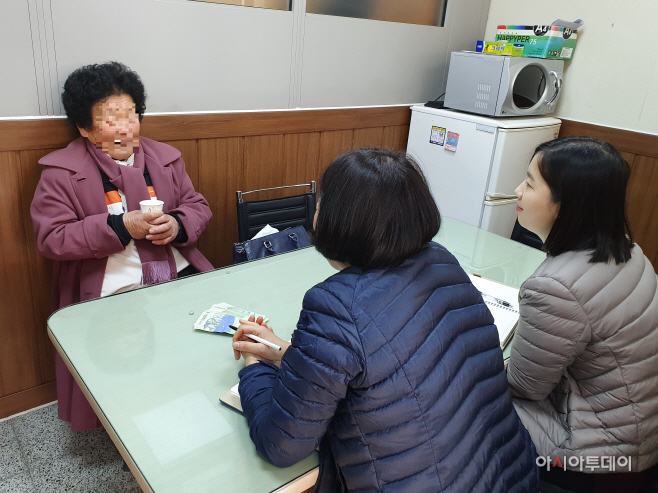 한파를 녹이는 성금성품 기탁 잇따라 (1)