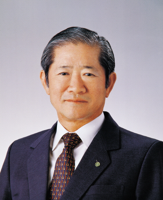 [아모레퍼시픽] 창업자 서성환 회장