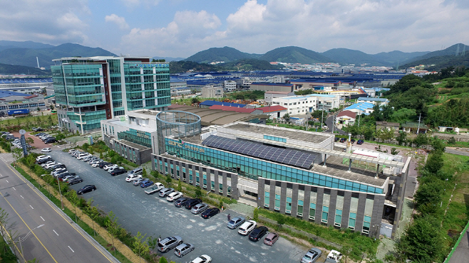 김해산업진흥의생명융합재단 전경