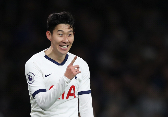 SOCCER-ENGLAND-TOT-MCI/REPORT <YONHAP NO-0461> (REUTERS)