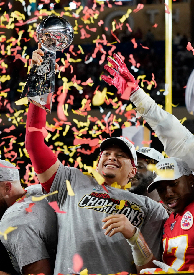 FOOTBALL-NFL-SUPERBOWL/ <YONHAP NO-3130> (REUTERS)