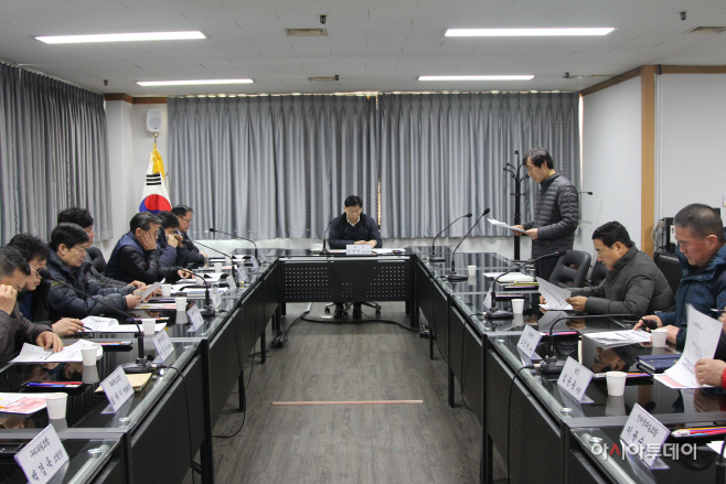 1. 환경혁신위원회 긴급회의 사진 (1)