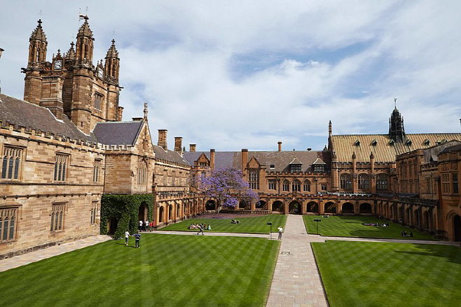 800px-Usydcampuspicture