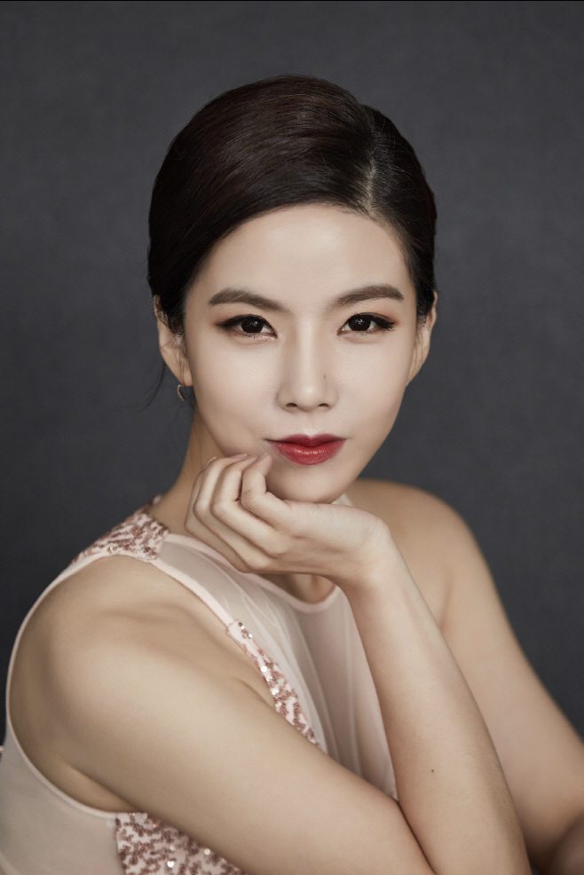 김지윤