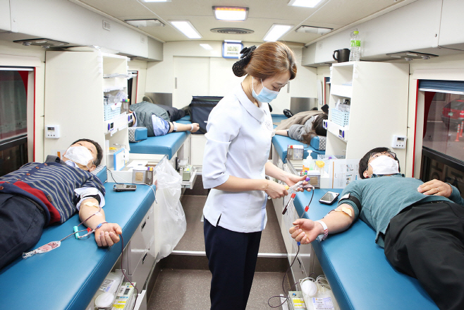 코로나19에 혈액 보유량 급감...팔 걷어붙인 서산시 공무원과