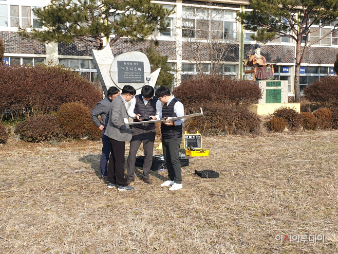 17일 (홍성군, 드론으로 지적재조사 ‘정확도’ 높인다!)