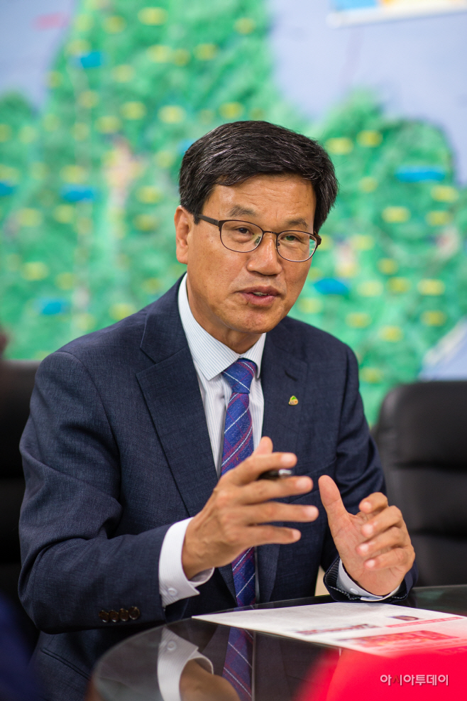 0725 김돈곤 청양군수