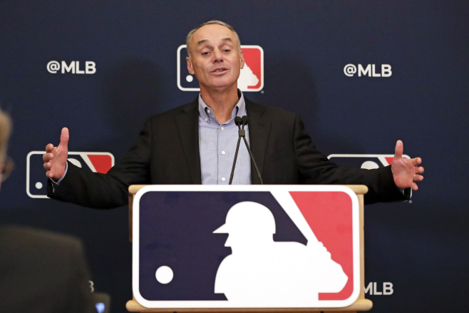 MLB Owners Meetings Baseball <YONHAP NO-1722> (AP)