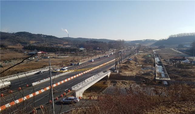청주-오송 도로확장공사 현장 전경