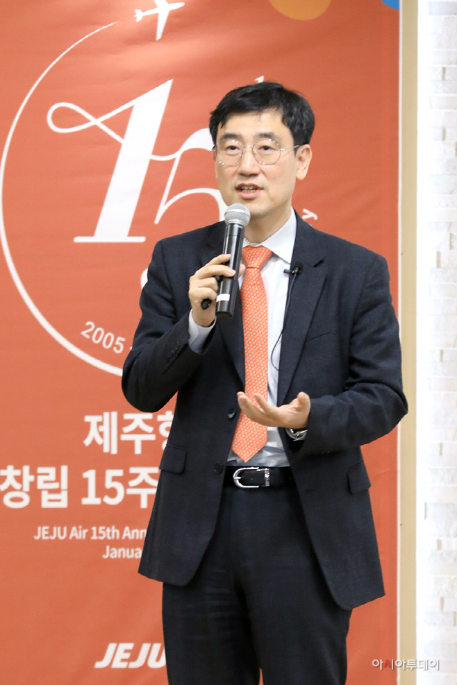 제주항공 창립15주년 기념식 이석주 대표이사 (3)