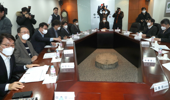 KBL 리그 일정 어떻게 하나<YONHAP NO-1490>