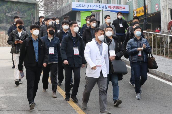조기임용 공중보건의, 코로나19 의료현장에 본격 투입