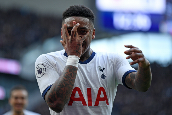 FILES-FBL-ENG-PR-TOTTENHAM-BERGWIJN <YONHAP NO-0670> (AFP)