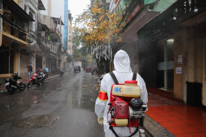 VIETNAM-HANOI-COVID-19 <YONHAP NO-2720> (XINHUA)