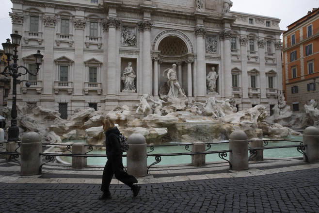 Italy Virus Outbreak