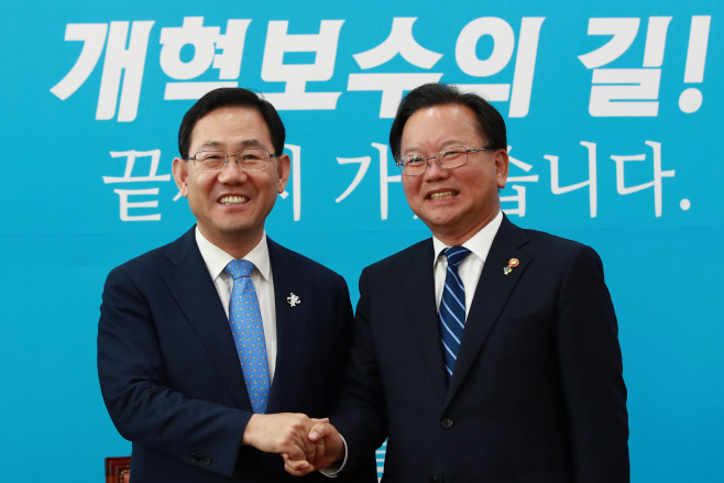 대구 수성갑에서 맞붙는 주호영-김부겸