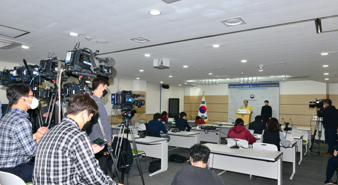 ADS_4426