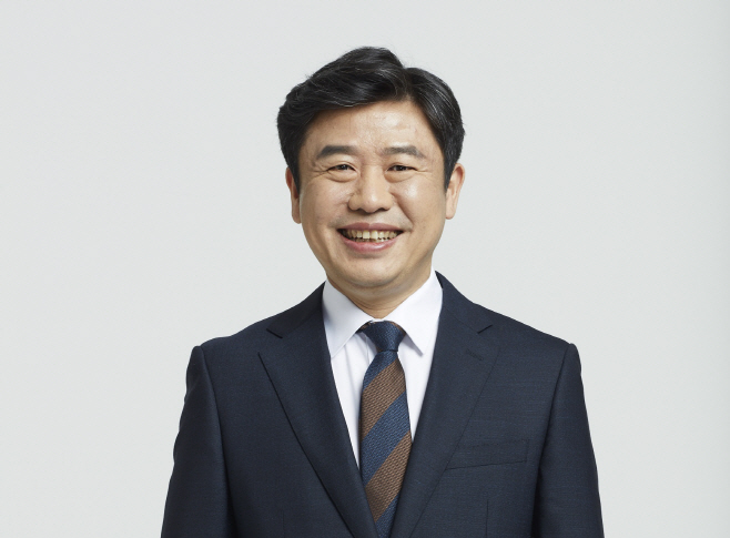 유의동 경기 평택시을 국회의원선거 후보 등록