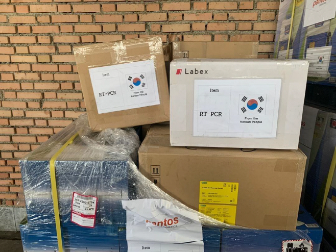 한국, 코로나19 의료·방역 지원 장비 이란에 전달