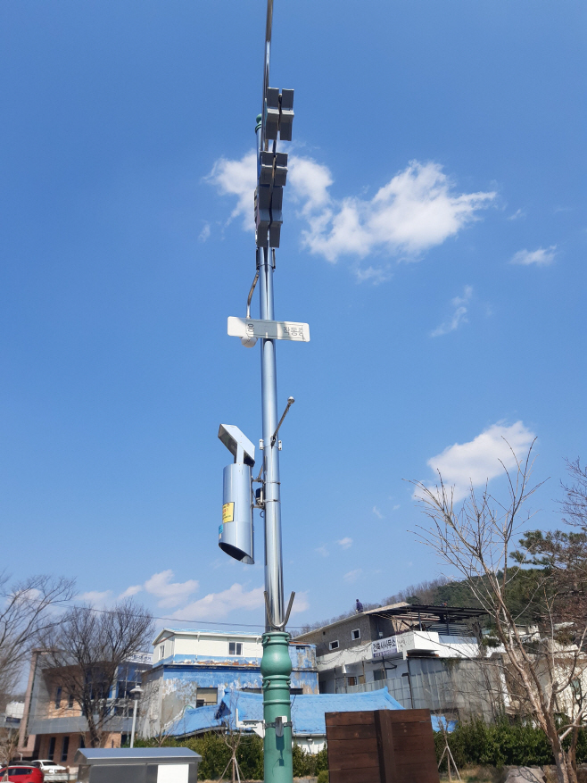1-3. 사진(영양군 보건소, 위생해충 포충기 설치)